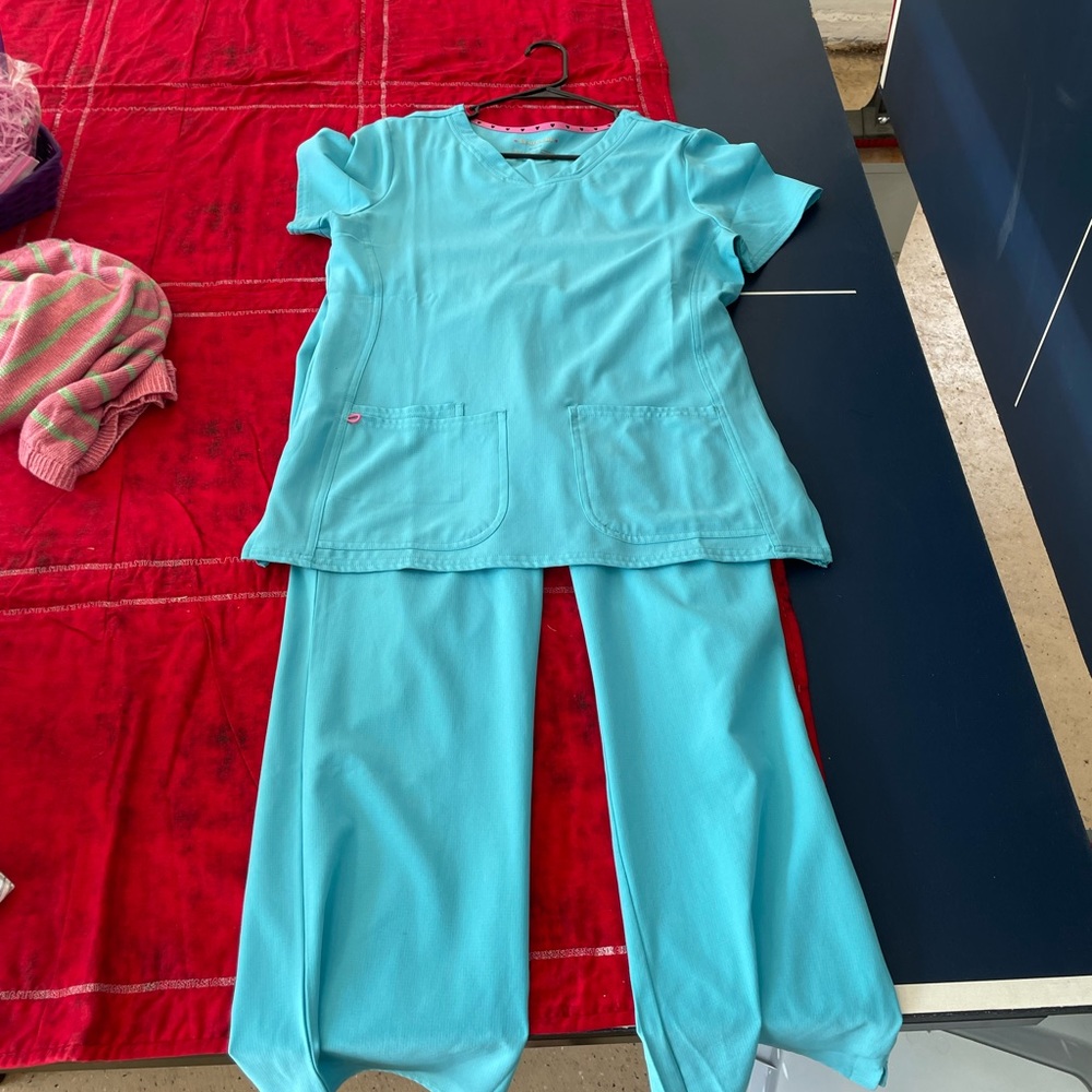 Heart Soul Scrubs